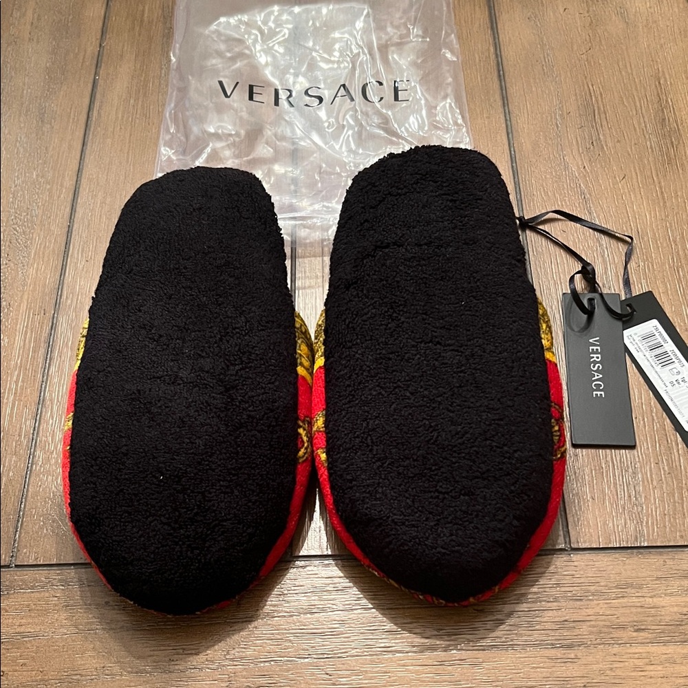 Versace Red and Gold Medusa House Slippers women size small - Picture 2 of 4